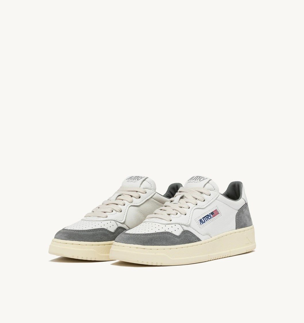 Autry Medalist Low Sneakers In Washed Goat Leather And Suede
