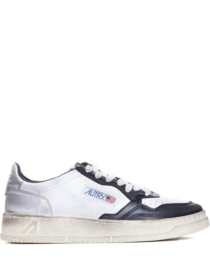 Autry Chunky White Sneakers With Textured Panels