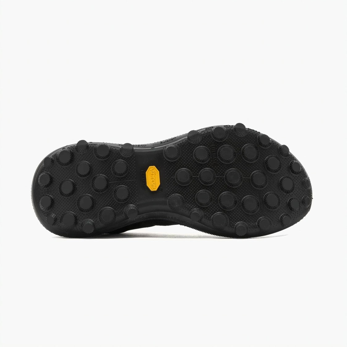 Satisfy Streamlined Jet Black Sneakers With Textured Sole