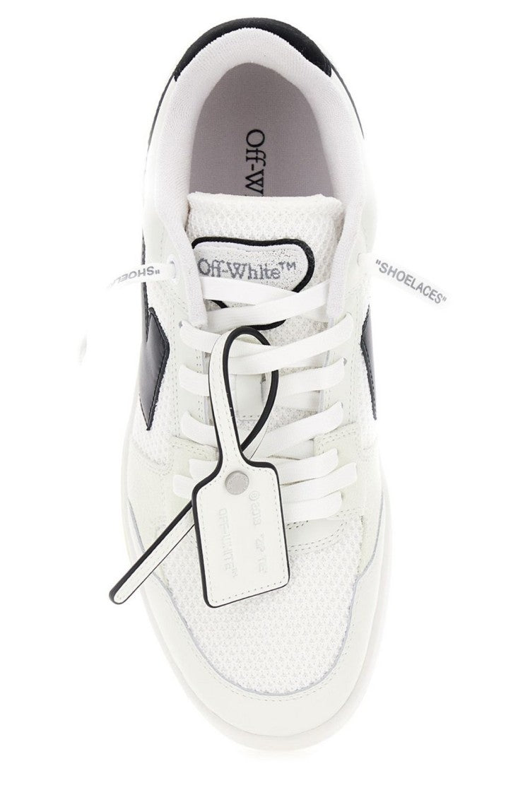 Off-White Low-Top Sneakers With Minimalist Design And Timeless Appeal