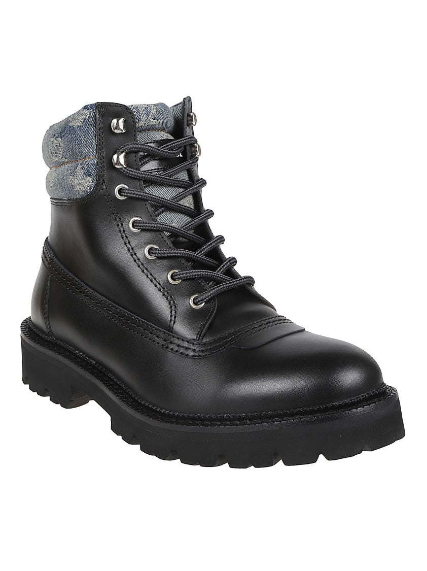 Dsquared2 D2 Warm Up Monogrammed Leather Ankle Boots