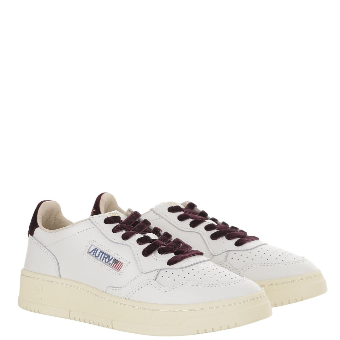 Autry Medalist Low Leather Sneakers With Velvet Lacing