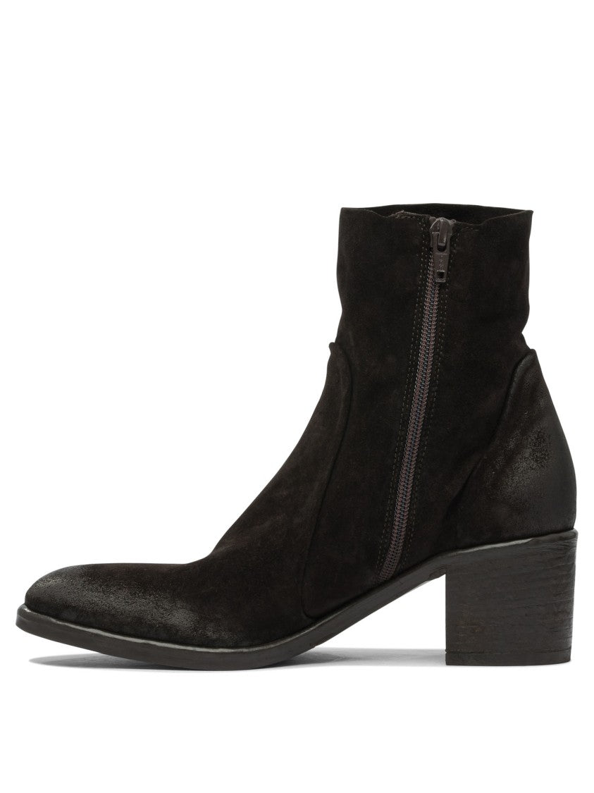 Strategia Brown Suede Ankle Boots With Pointed Toe