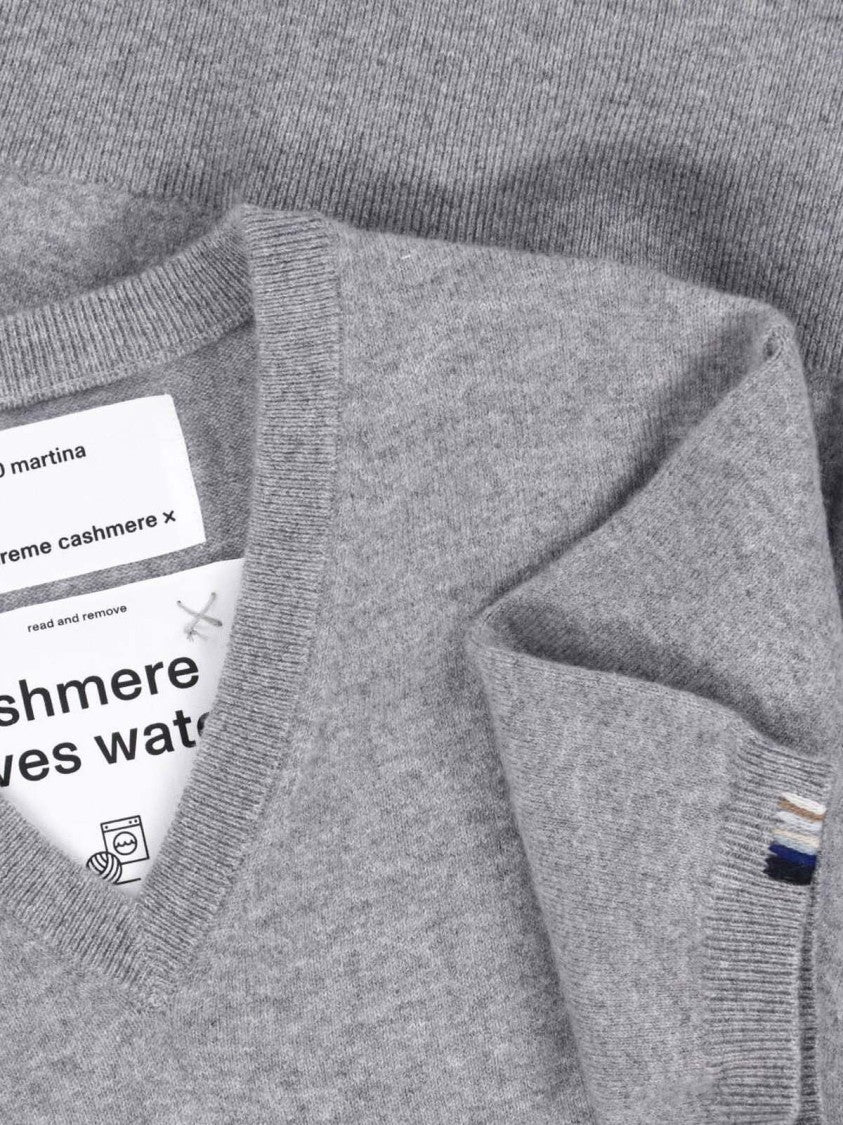 Extreme Cashmere Grey Martina Short-Sleeve V-Neck Cashmere Sweater