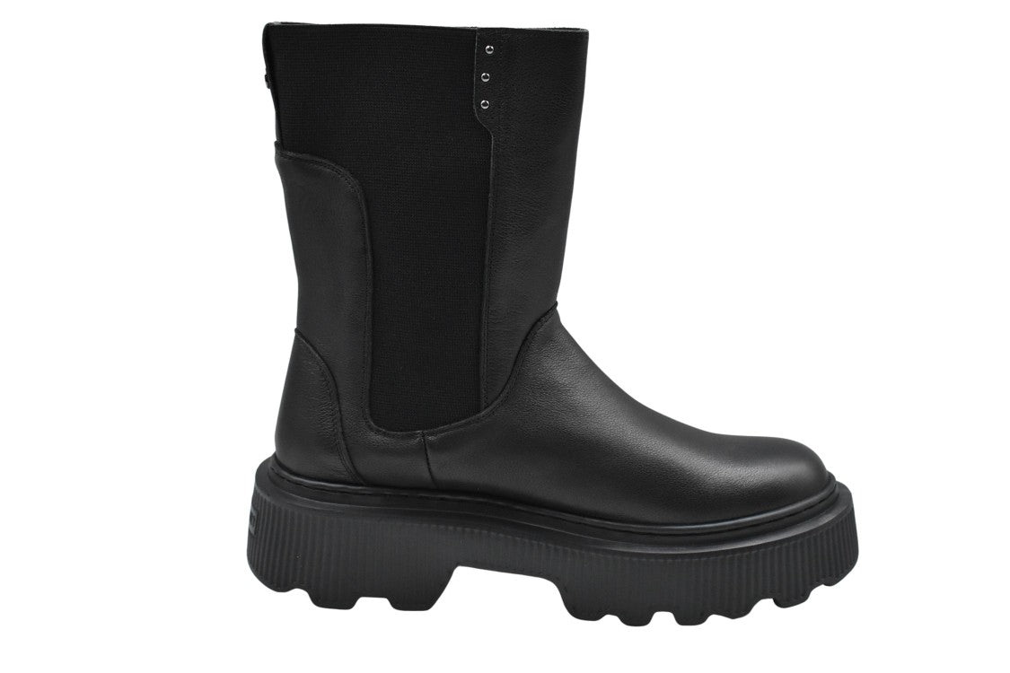 Janet & Janet Mid-Calf Boots With Rounded Toe