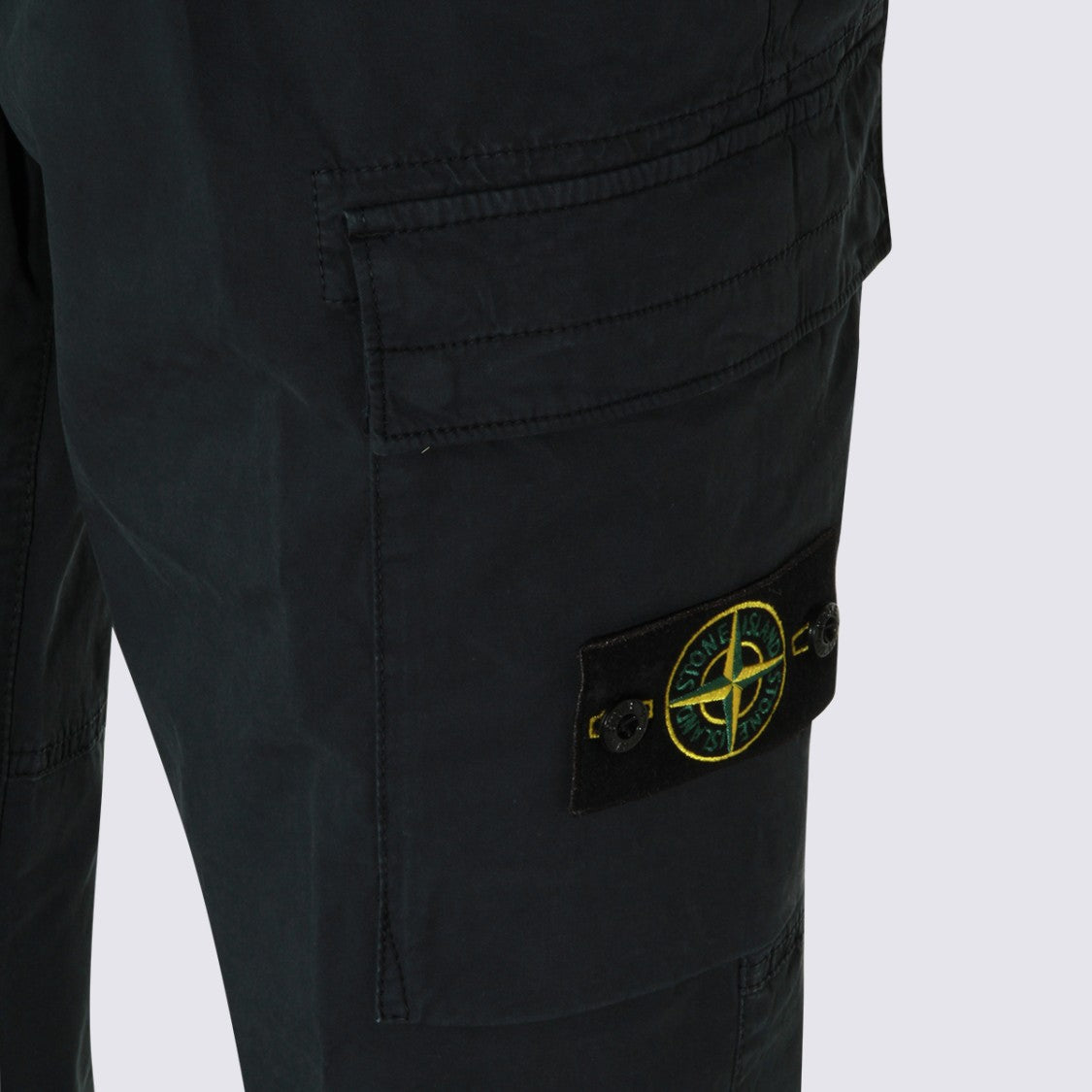 Stone Island Tapered Black Trousers With Elastic Waistband And Cargo Pockets
