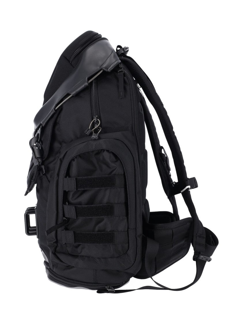 Oakley Functional Black Backpack With Reinforced Compartments