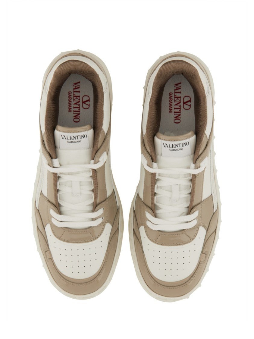 Valentino Garavani "Freedots" Low Top Sneaker