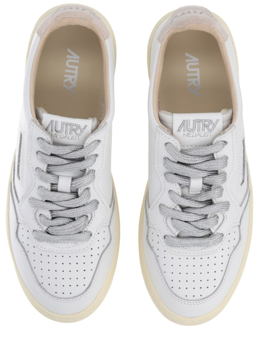 Autry Medalist Low Leather Suede Accent Sneakers