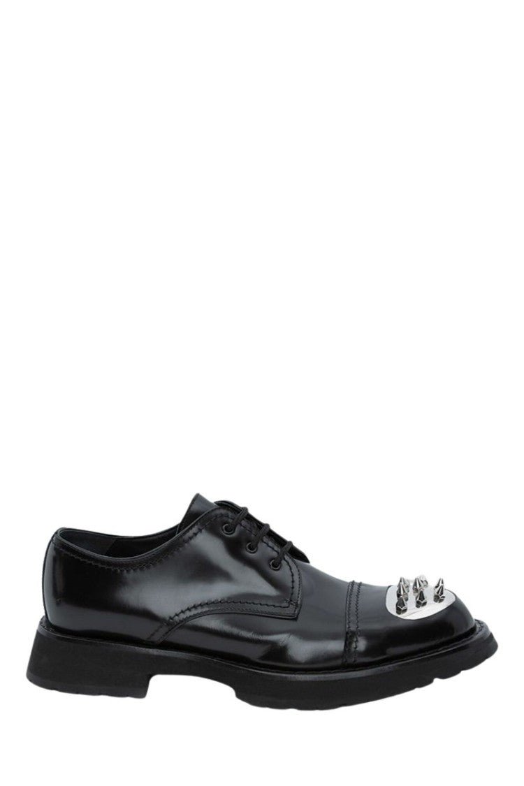 Alexander Mcqueen Punk Stud Derby In Black/Silver