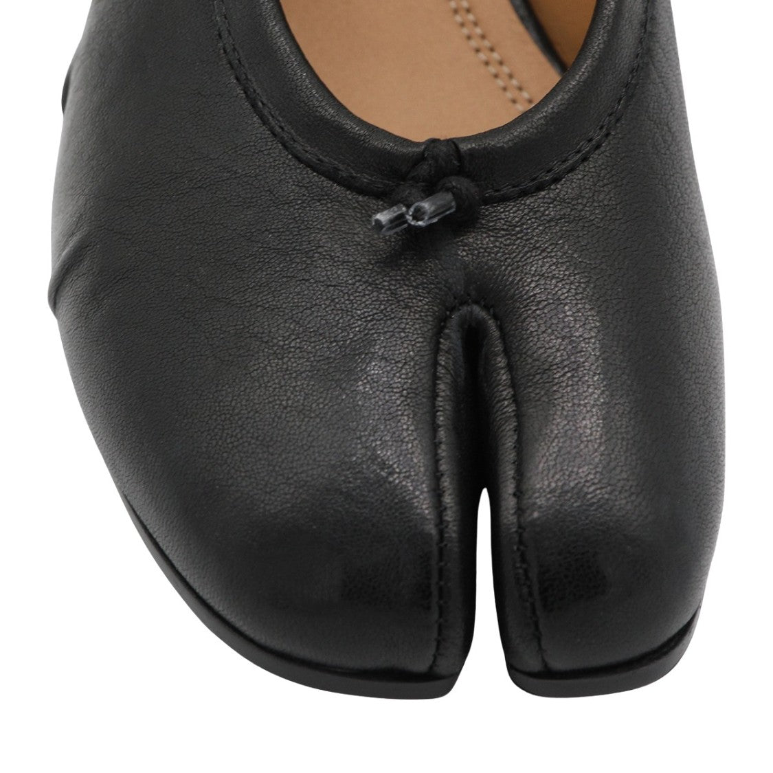 Maison Margiela Split-Toe Black Leather Sandals With Knot Detail