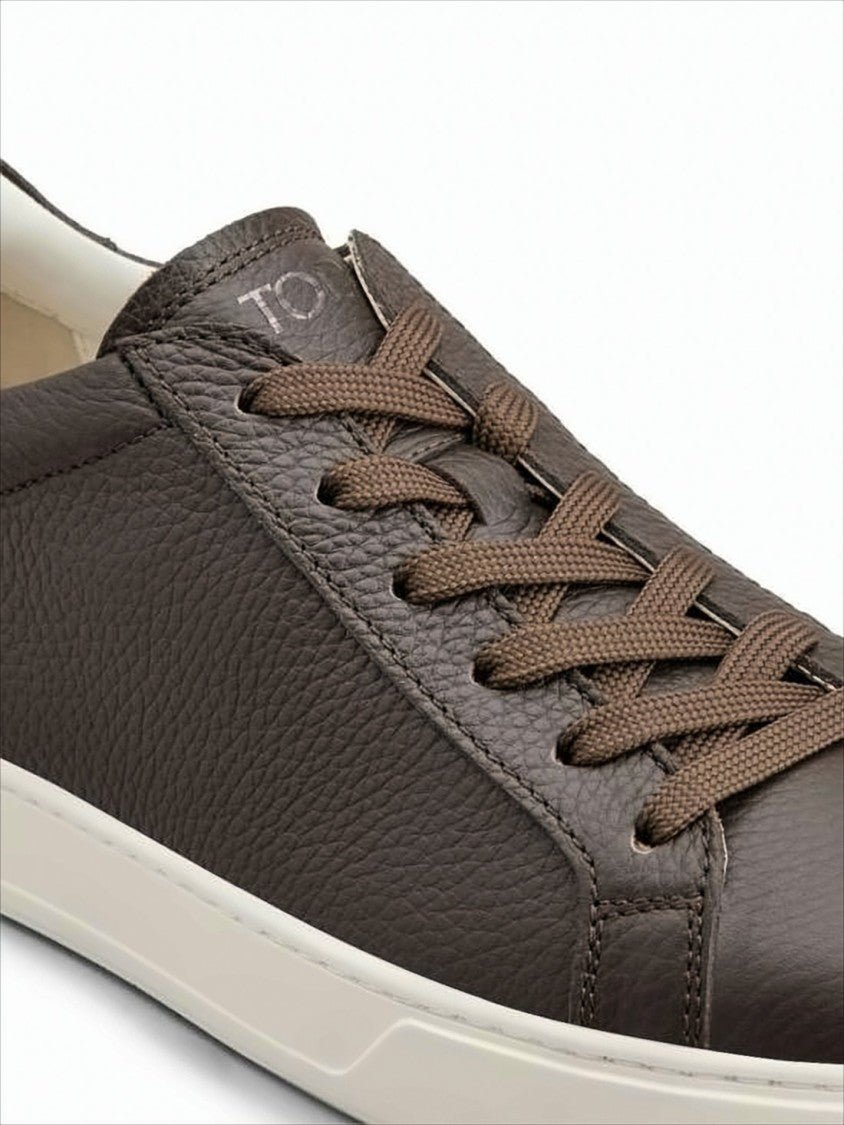 Tod's Smooth Pebbled Leather Low-Top Sneakers