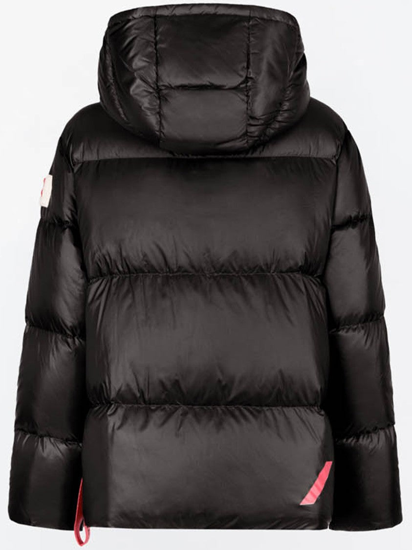 After Label Short Puffer Jacket With Glossy Finish And Quilted Design