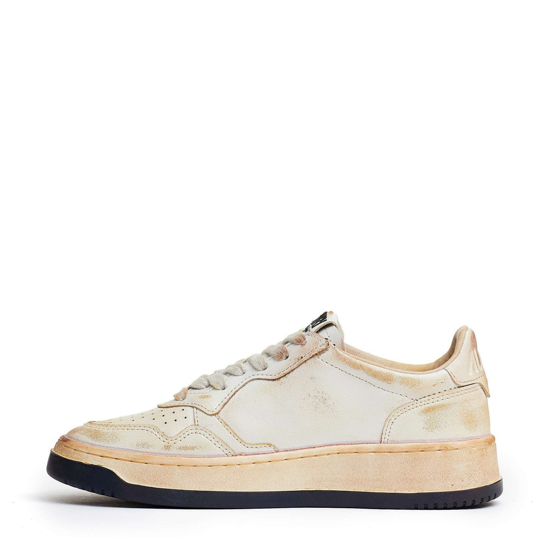 Autry Beige White Medalist Low Leather Sneakers