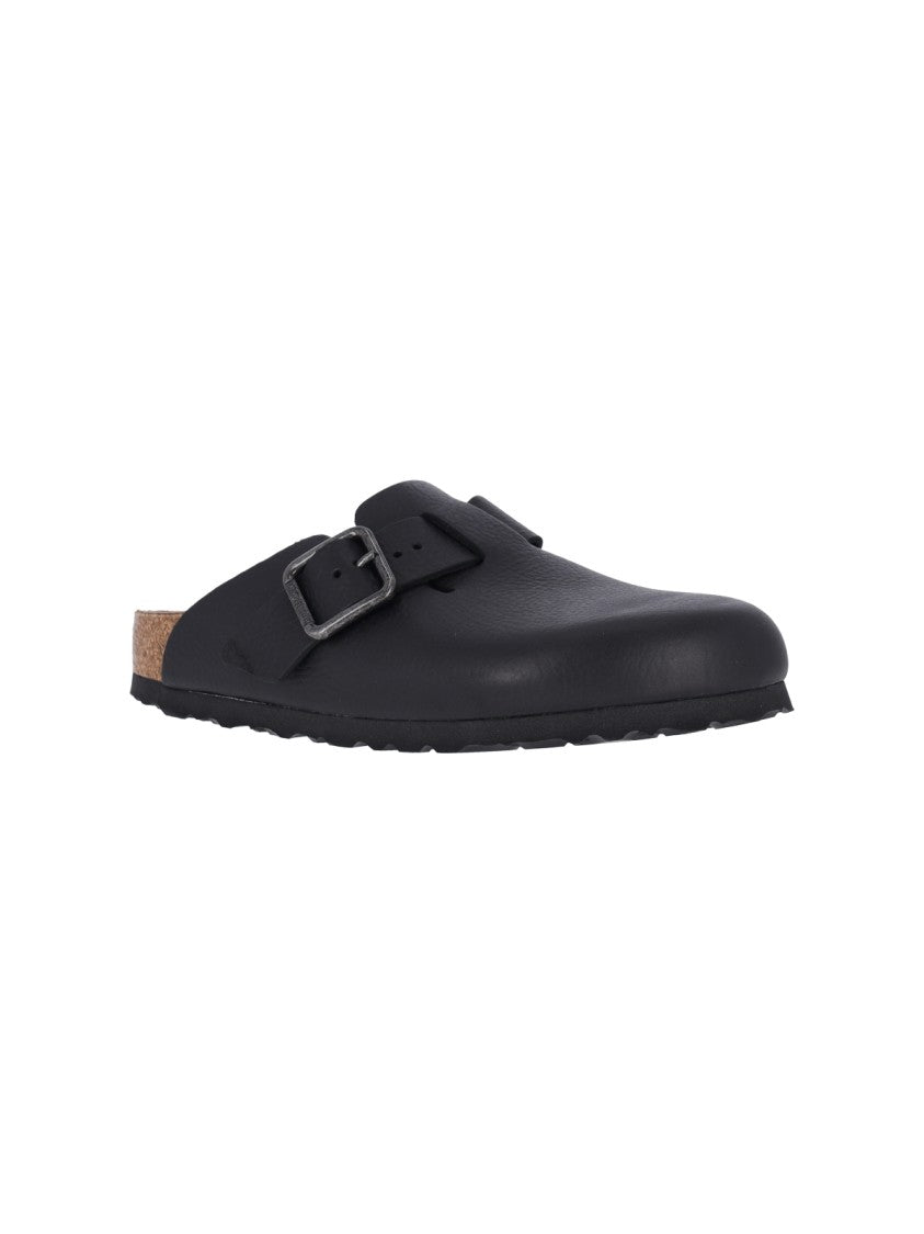 Birkenstock Slip-On Mules With Rounded Toe And Metal Buckle Detail