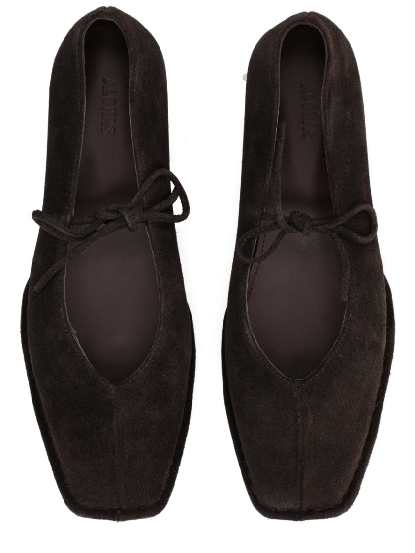 Alohas Sway Pointed Leather Bow Flats