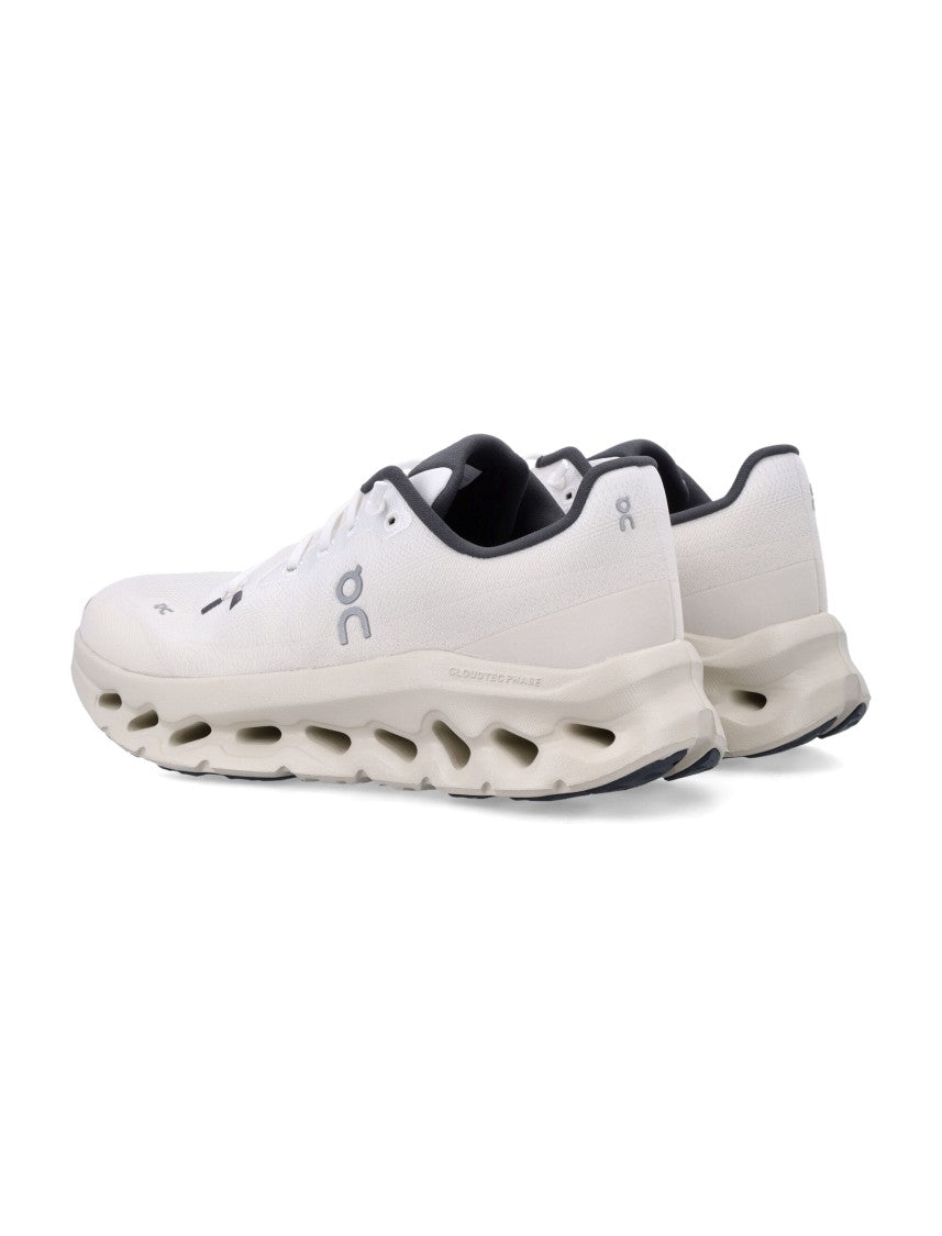 On Running Innovative Lightweight Sneakers With Cloudtec Phase Technology