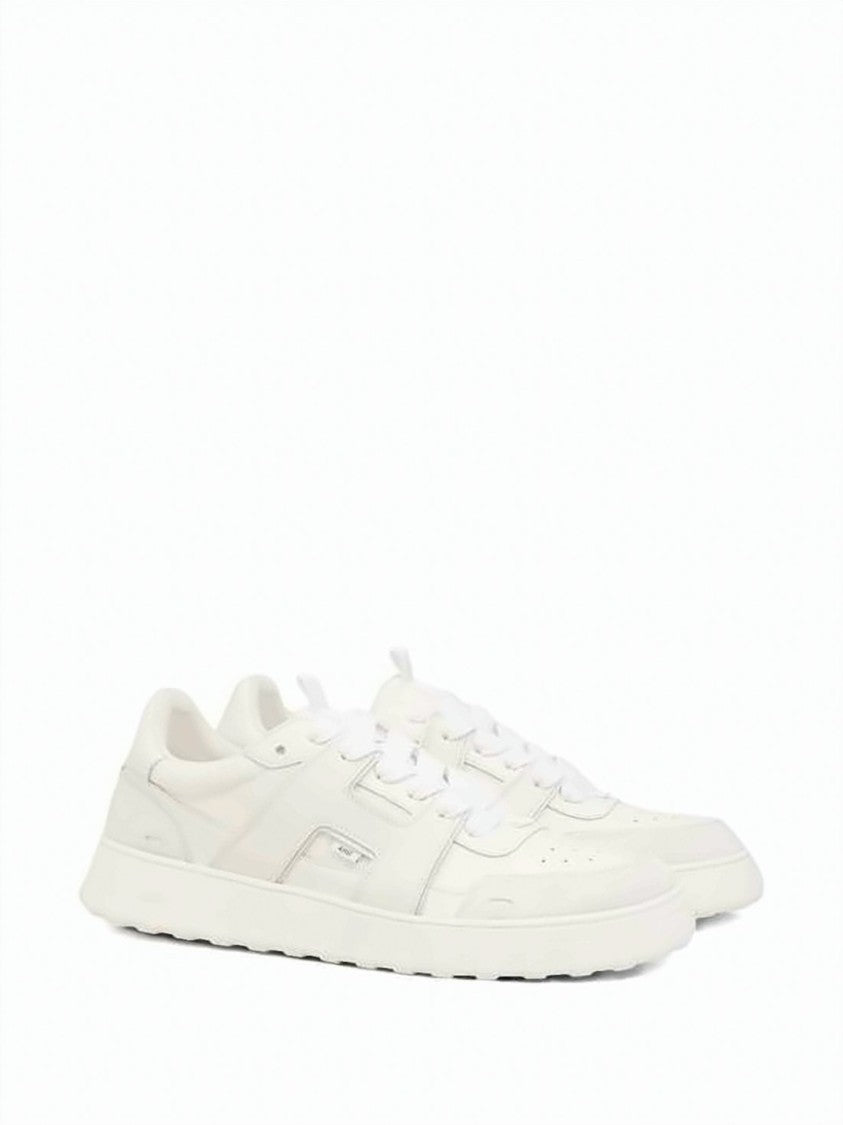 Ami Paris Monochromatic Low-Top Sneakers With Smooth Cowhide Leather