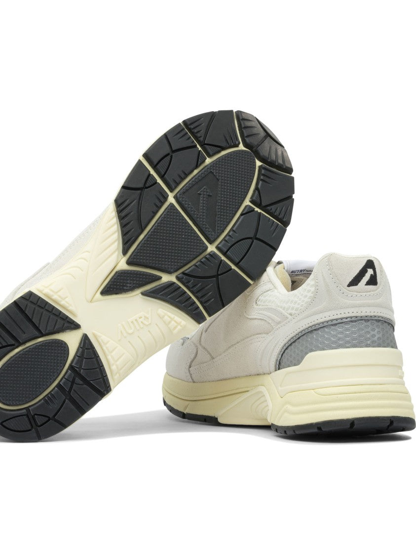 Autry Hyperway Low Man Suede/Mesh Wht/Silv