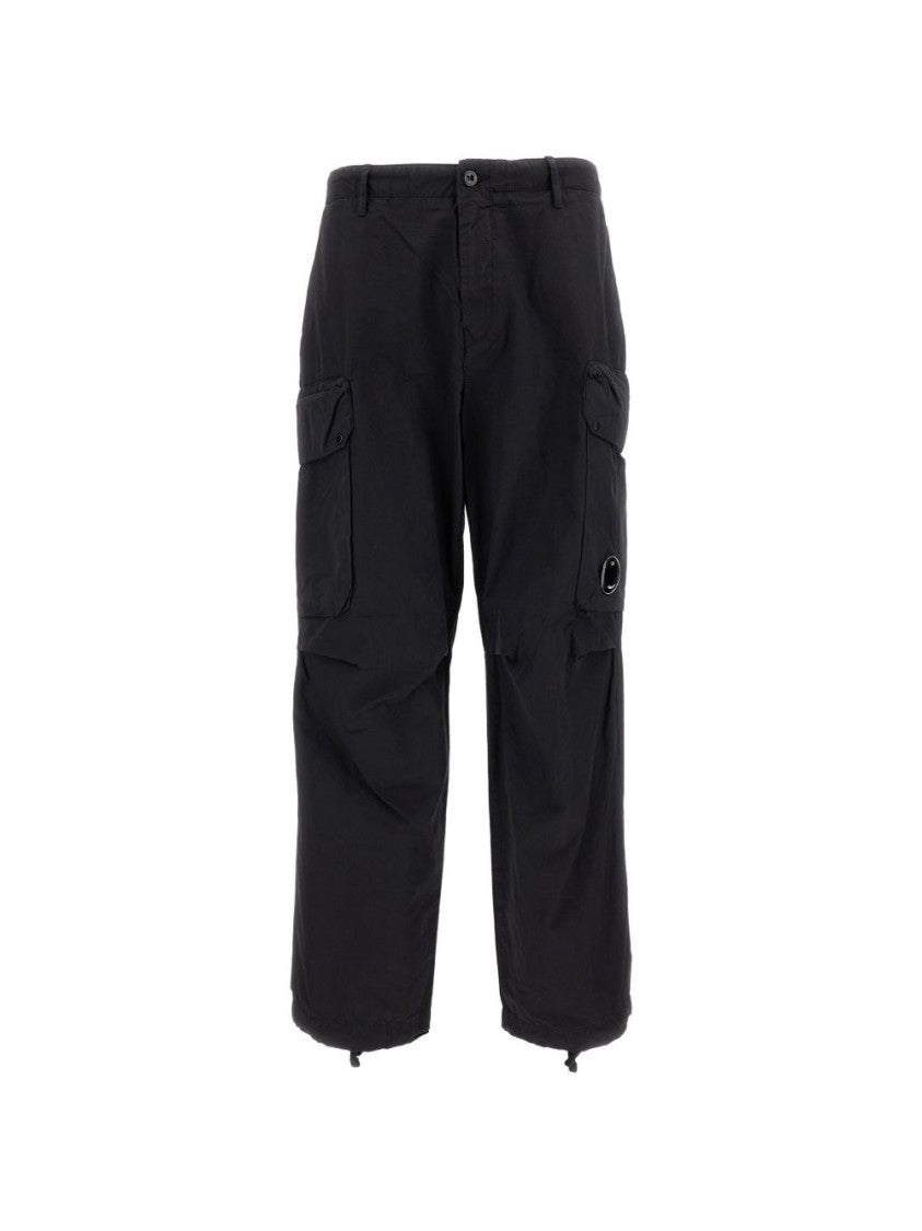 C.P. Company Utility Black Shorts With Tailored Fit And Multiple Pockets
