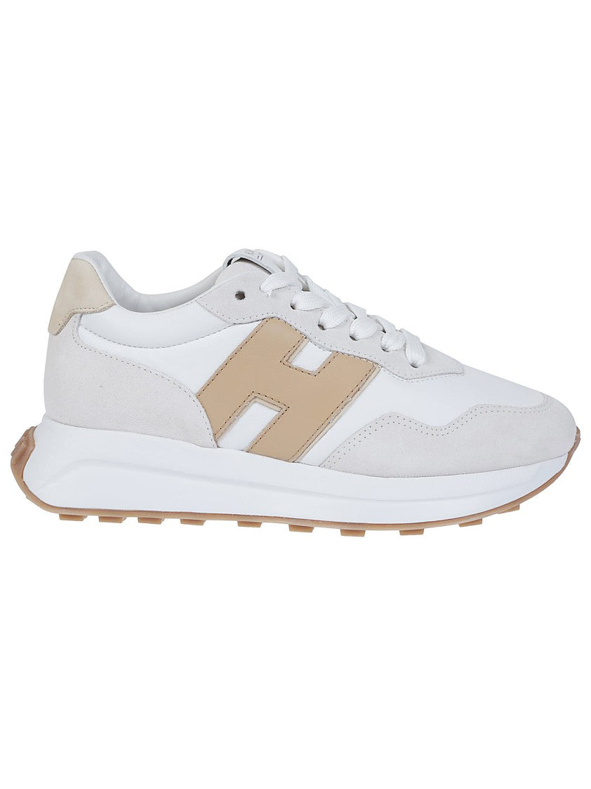 Hogan H641 Textured Leather Sneakers With Logo