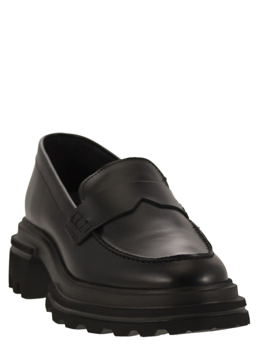 Hogan 10-Storey Moccasins