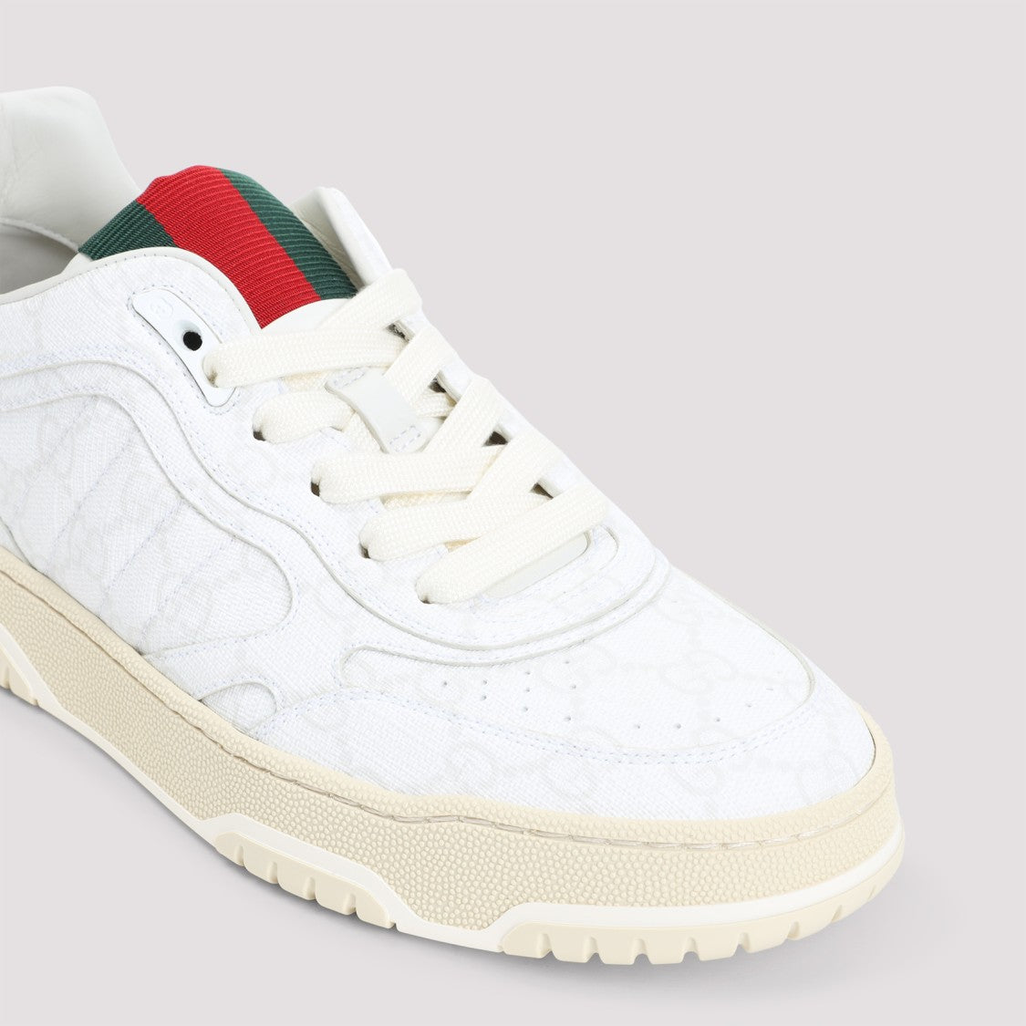 Gucci Textured White Sneakers With Cushioned Sole