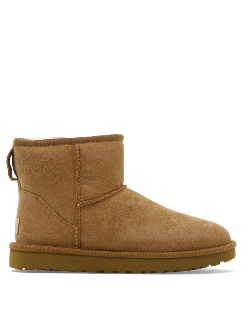 Ugg Short Suede Ankle Boots