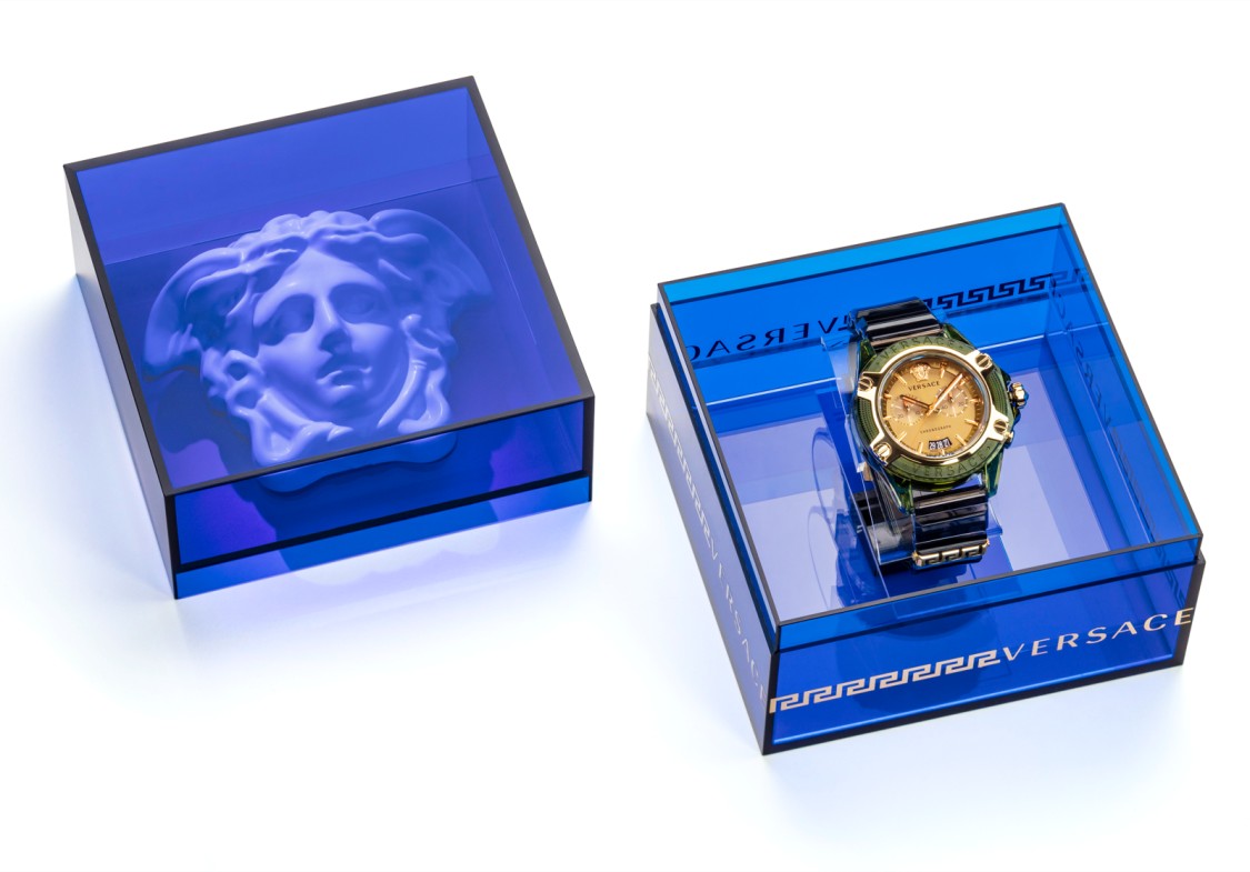 Versace Icon Active Chronograph With Gold Dial And Green Case