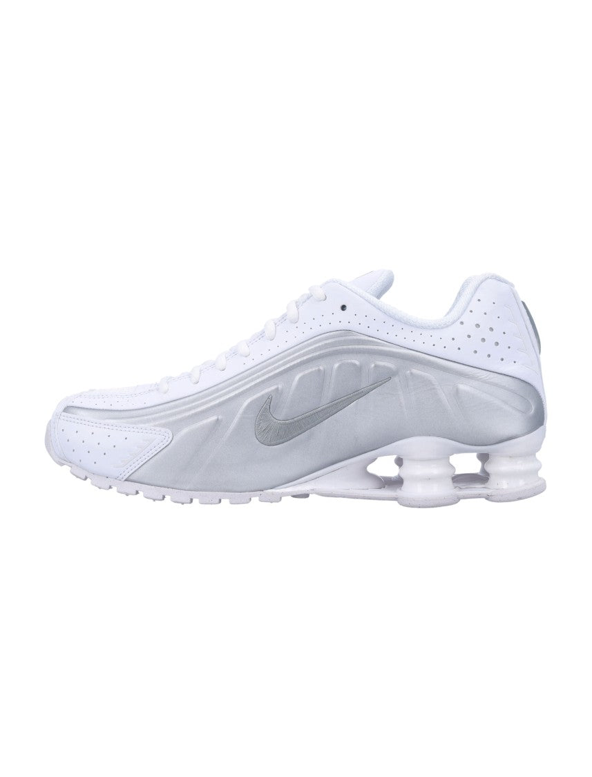Nike Shox R4 Aerodynamic White Sneakers