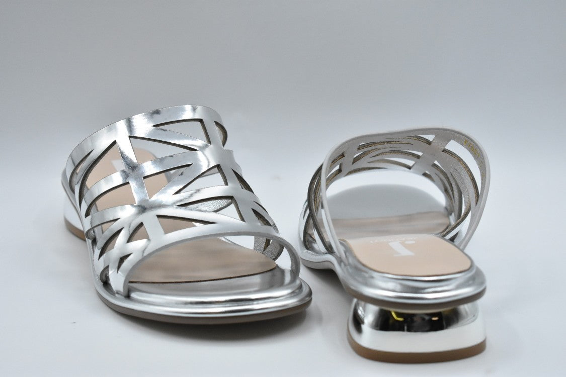 Jeannot Low-Heeled Sandals With Intricate Cut-Out Design