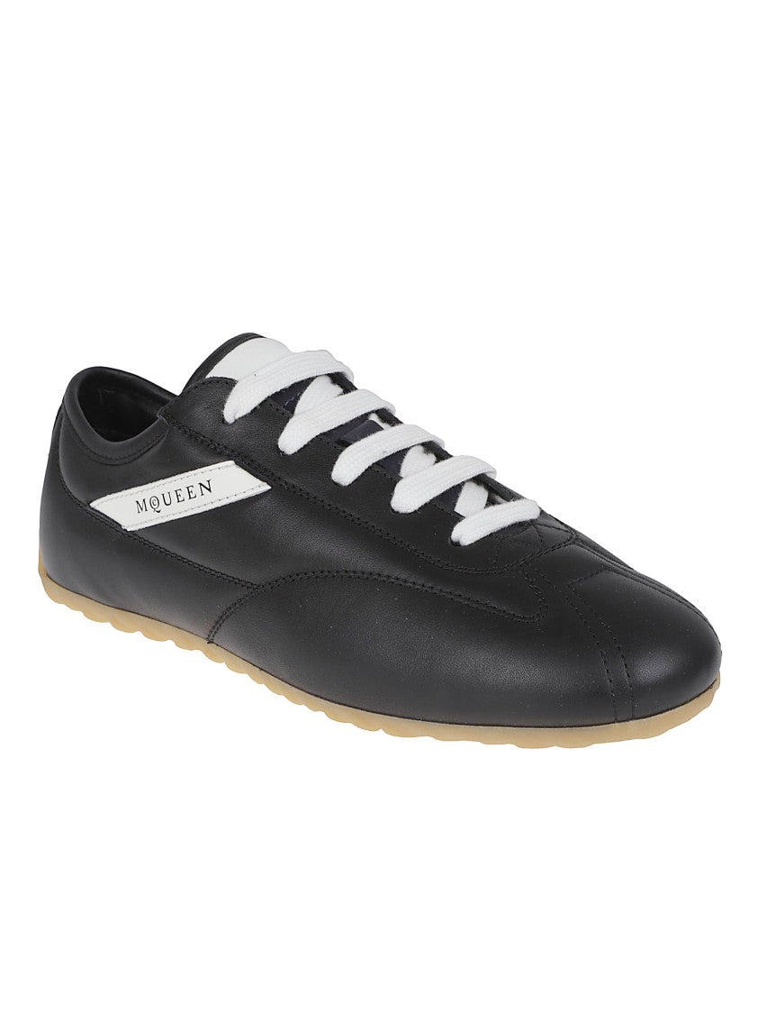 Alexander Mcqueen Rounded Toe Black Nappa Leather Sneakers With Iconic Logo Detail