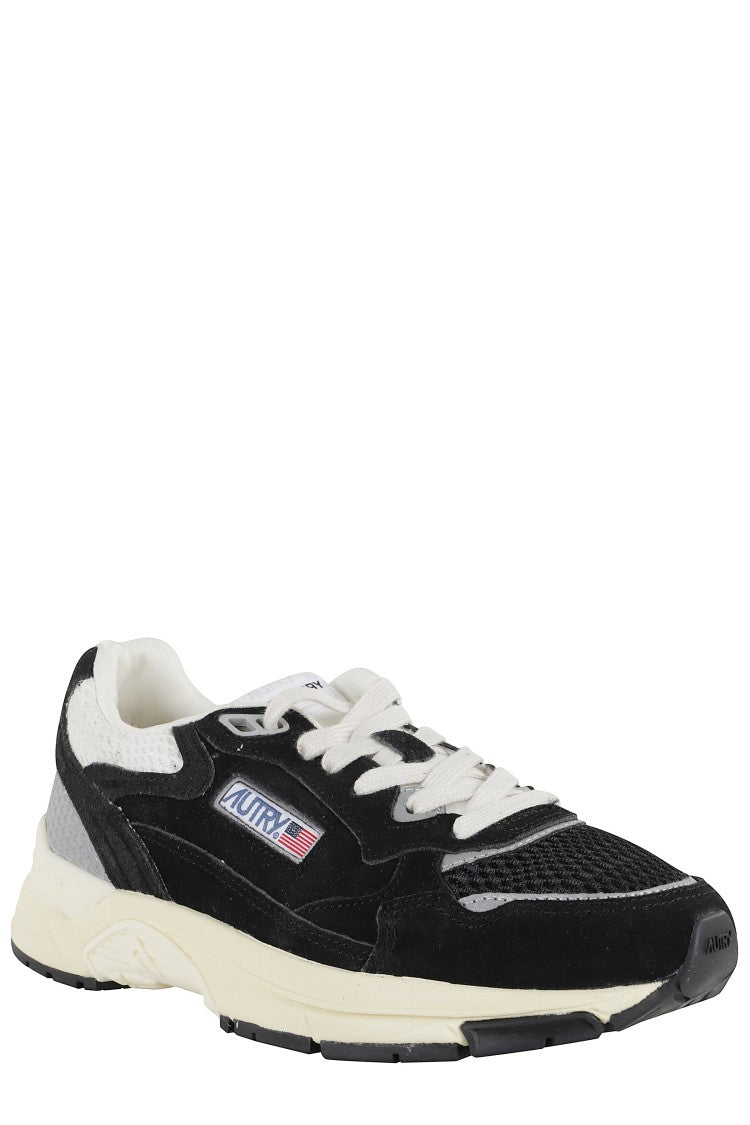Autry Hyperway Woman Sneakers