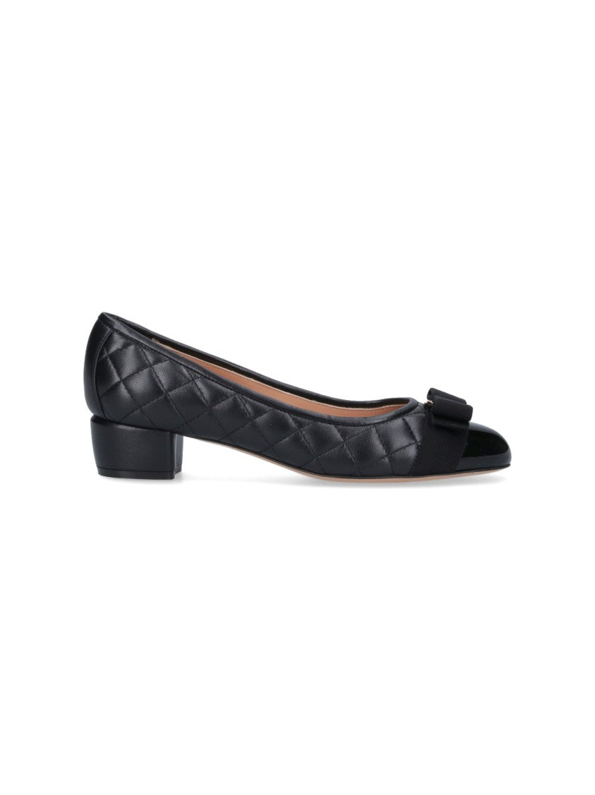 Ferragamo "Varina" Pumps Black