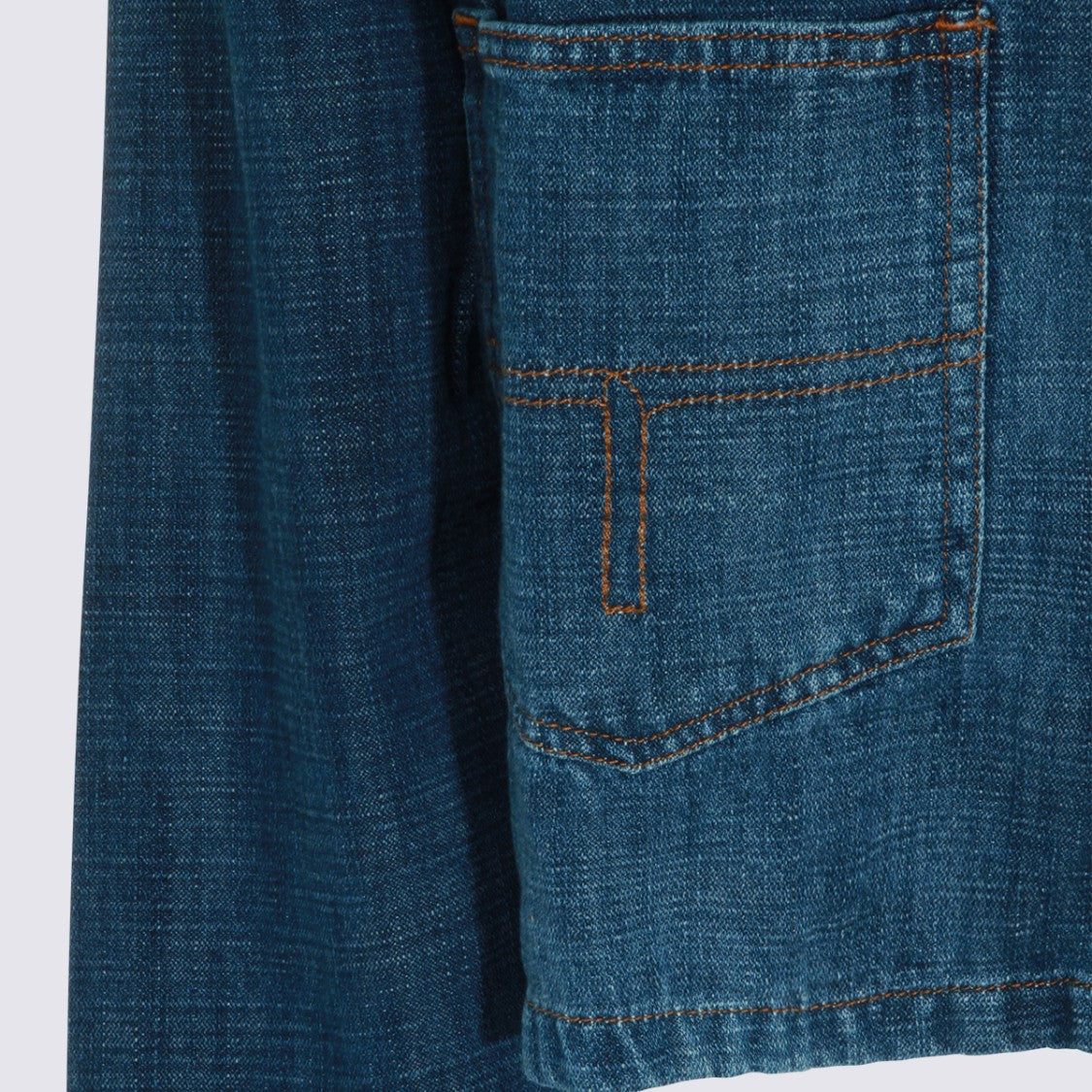 Lois Jeans Button-Up Denim Jacket With Contrast Stitching And Metallic Buttons