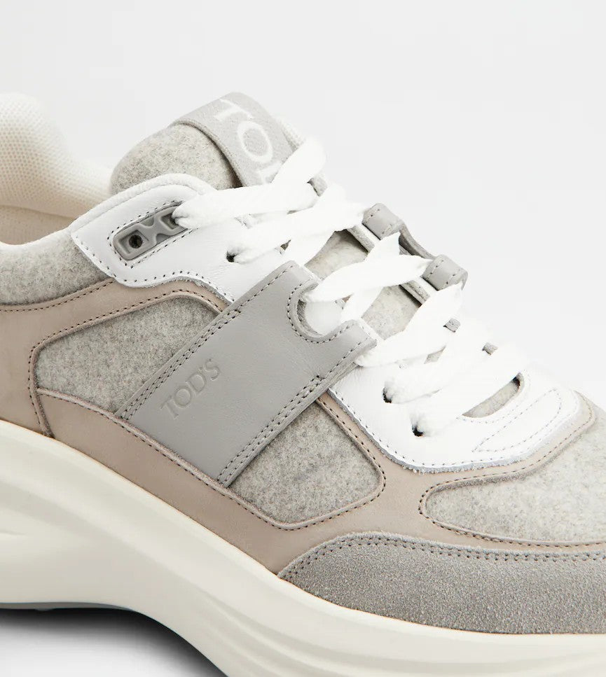 Tod's Contemporary Lace-Up Sneakers With Elegant Design