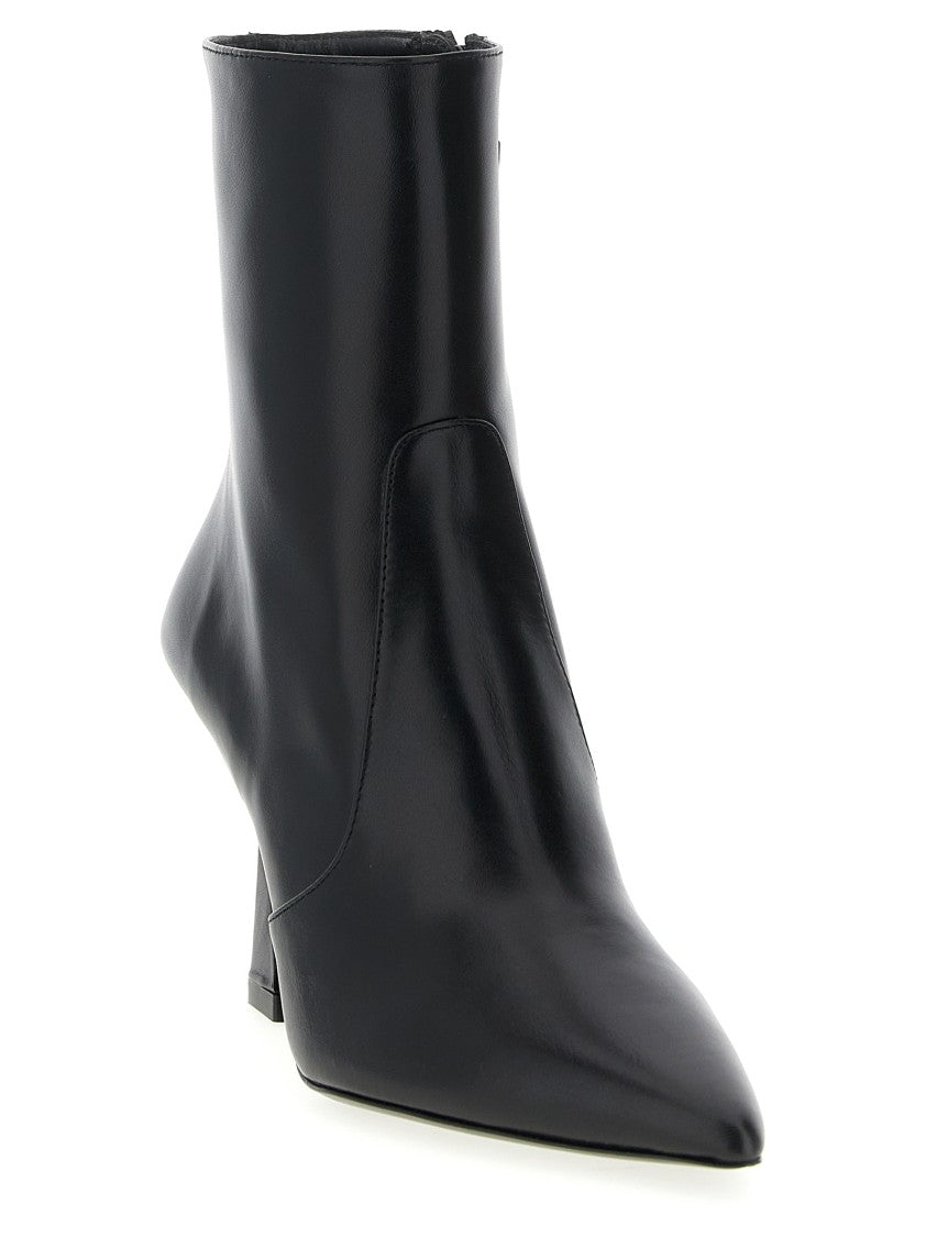 Stuart Weitzman 'Vinnie' Ankle Boots