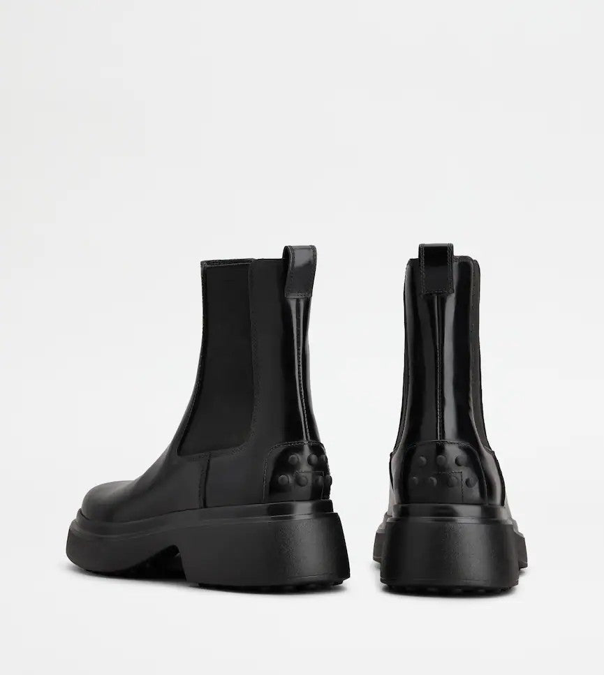 Tod's Modern Ankle Boots With Elastic Panels