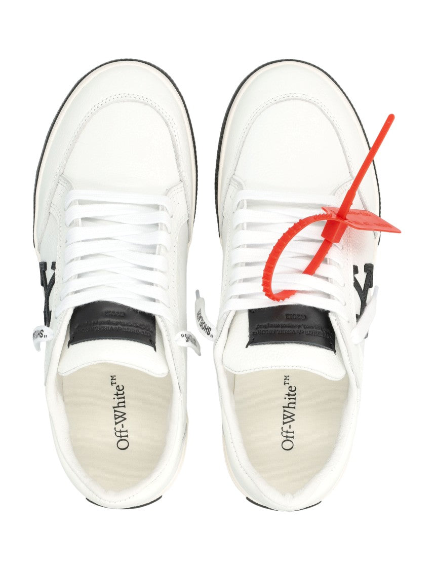 Off-White Off-White Vulc Low Signature Low-Top Sneakers