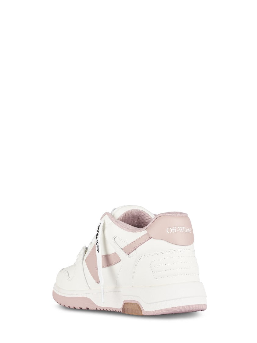 Off-White Low-Top Sneakers With Soft Pink Accents