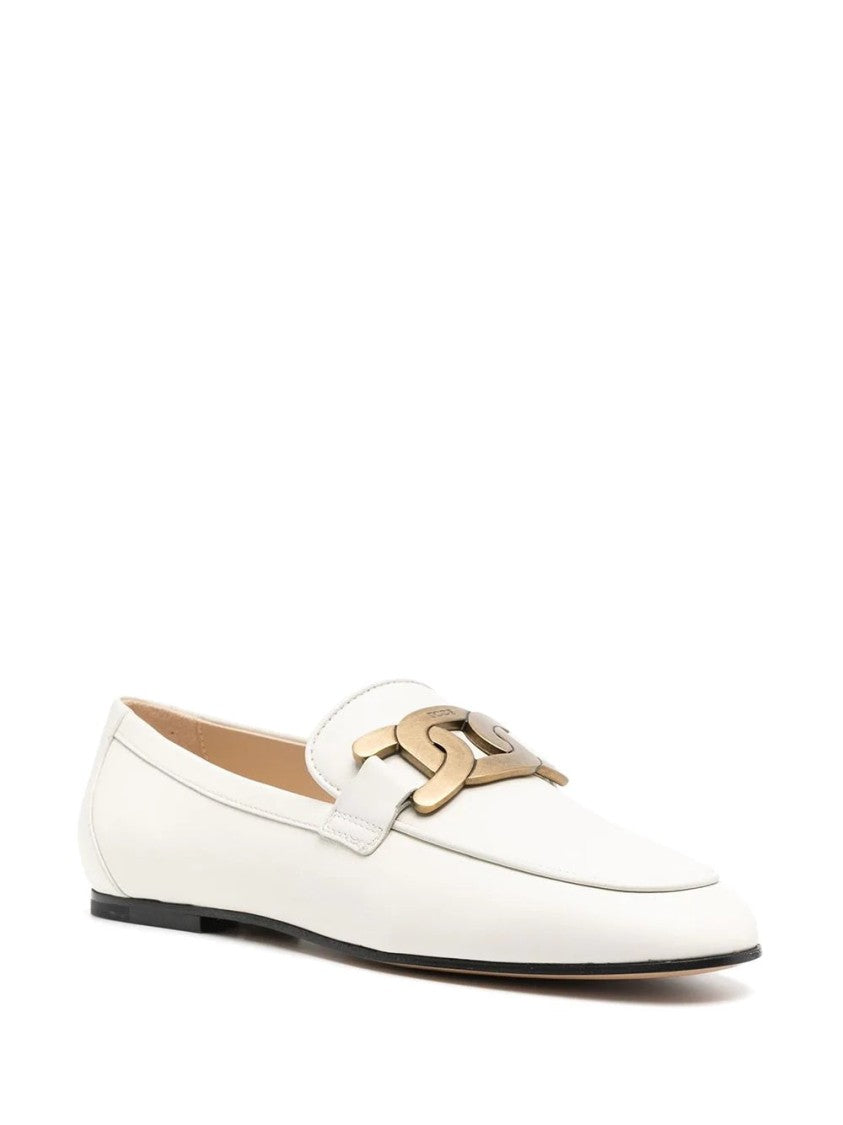 Tod's Beige Leather Loafers With Metallic Chain Detail