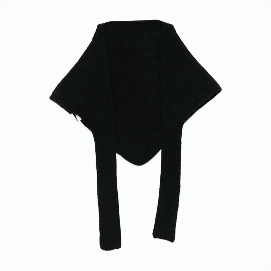 Jacquemus Triangular Black Ribbed Knitted Scarf