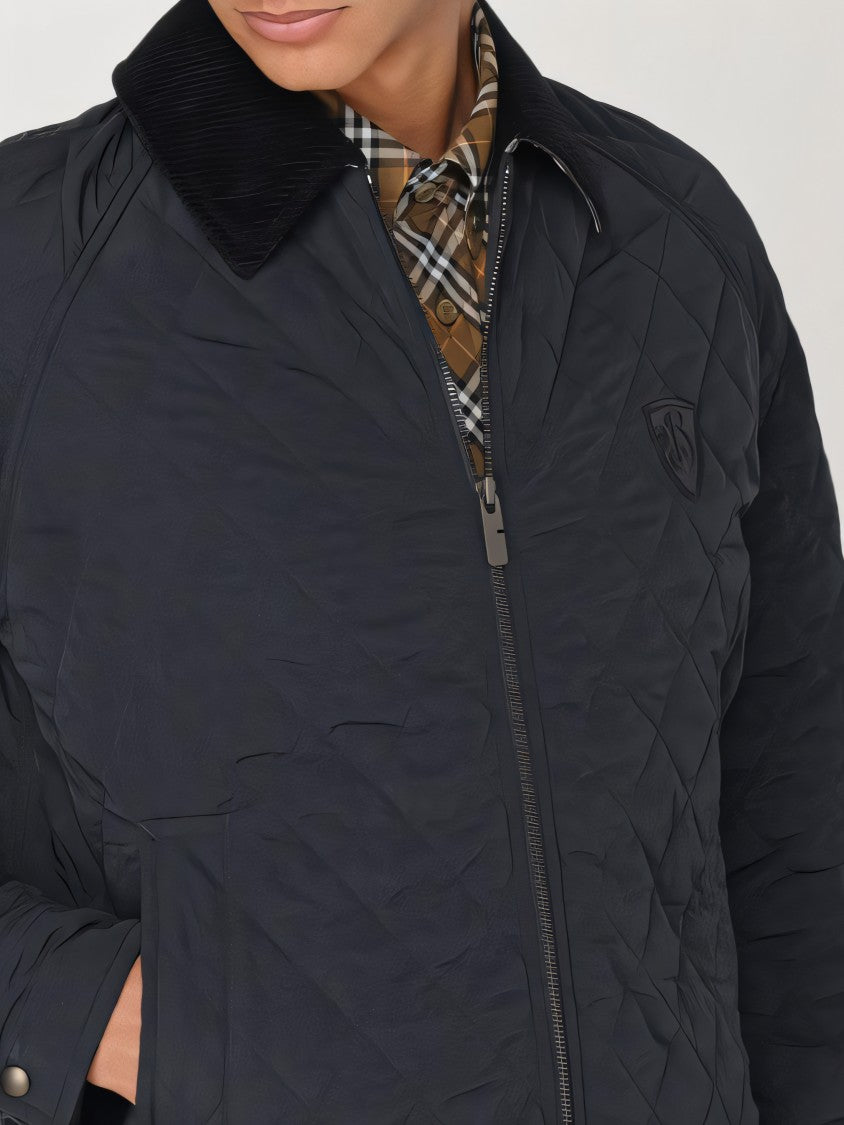 Burberry Quilted Black Jacket With Structured Silhouette And Front Zip Closure