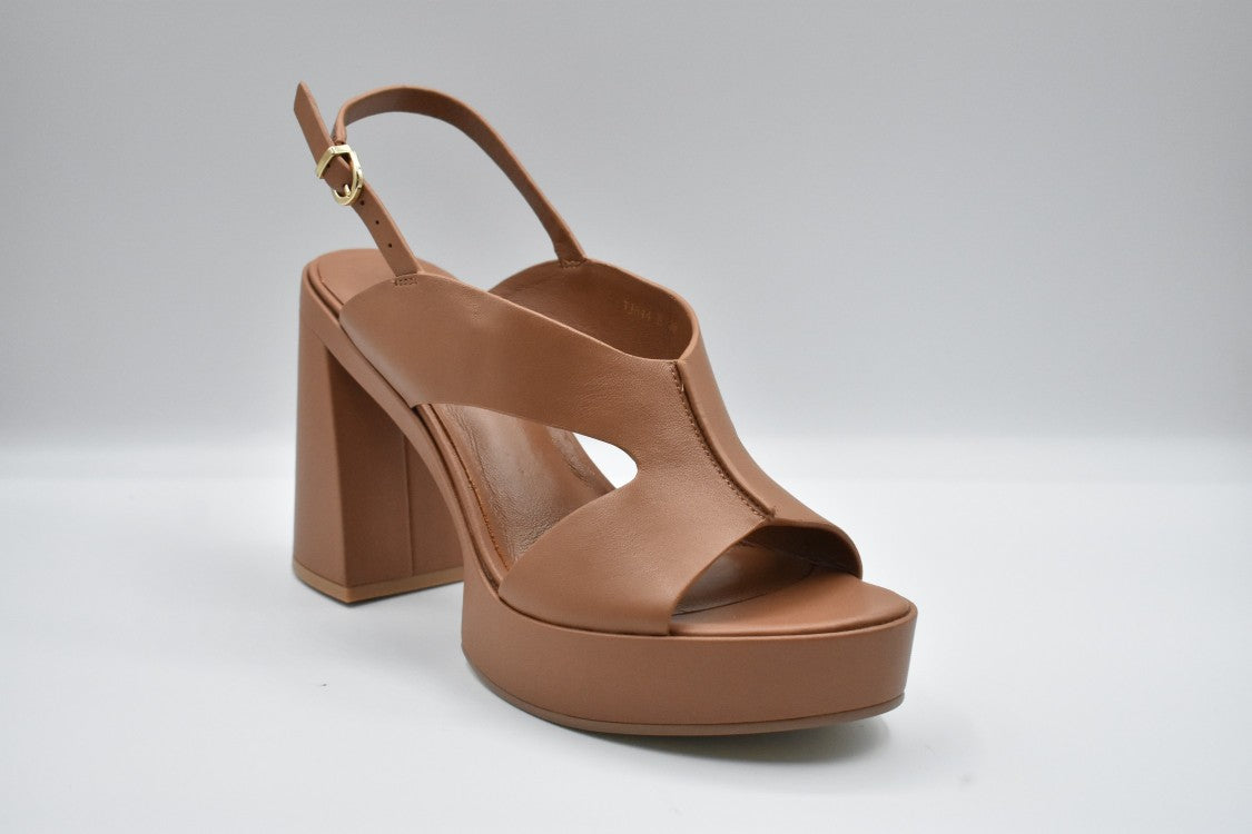 Jeannot Low-Cut Leather Shoes With Open Toe And Ankle Strap
