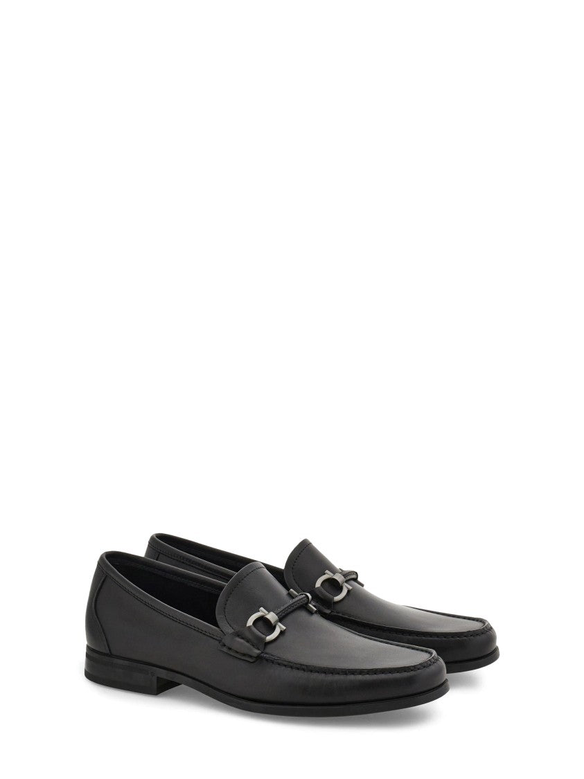 Ferragamo Classic Black Calfskin Loafers With Metal Bit Detail
