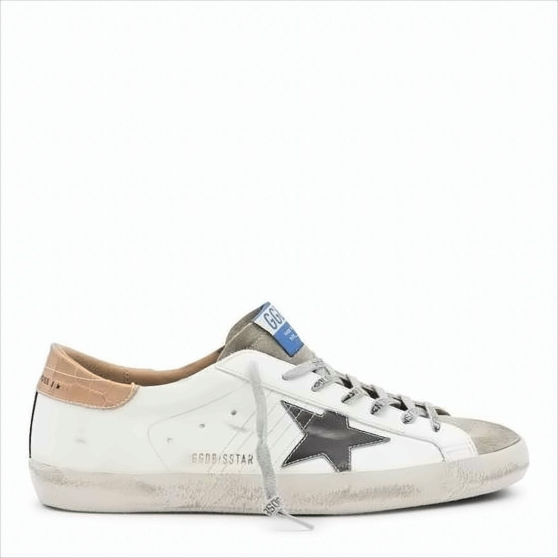 Golden Goose Distressed Low-Top Sneakers With Black Star Detail