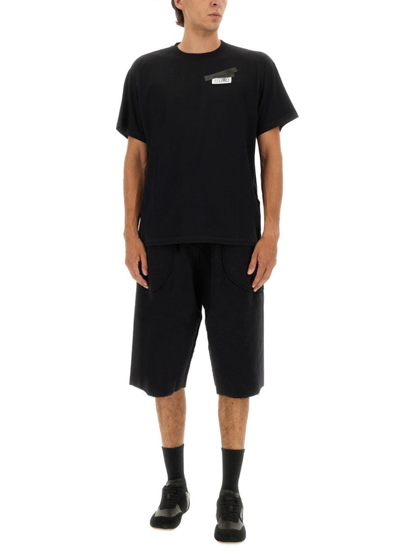 Mm6 By Maison Margiela Relaxed Fit Black Shorts With Logo Detailing