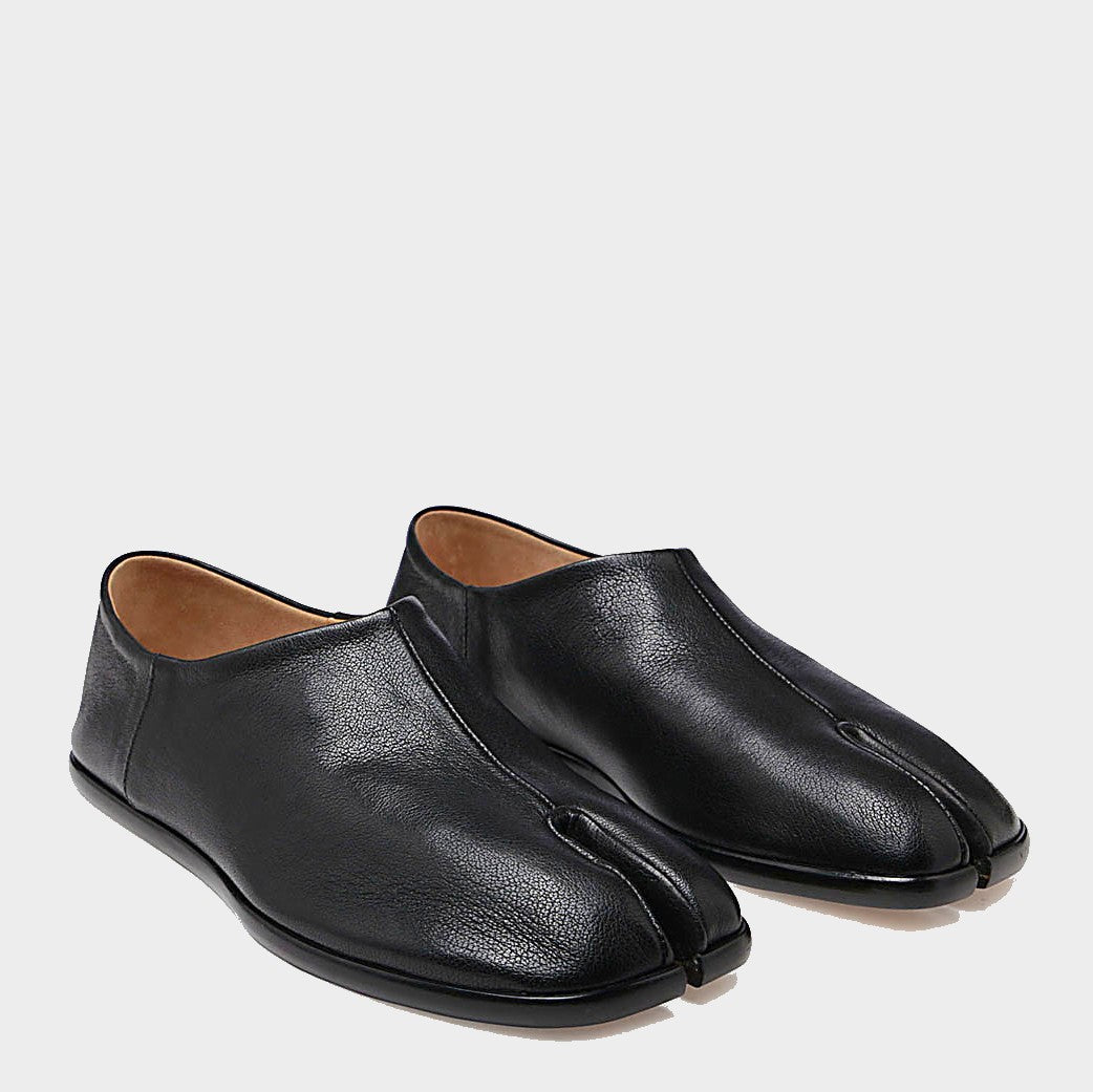 Maison Margiela Black Leather Flats With Split-Toe Detail