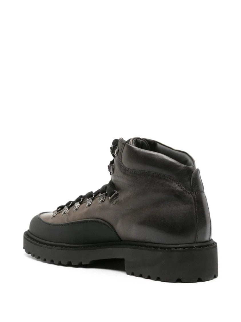 Doucal's Lace-Up Leather Ankle Boots