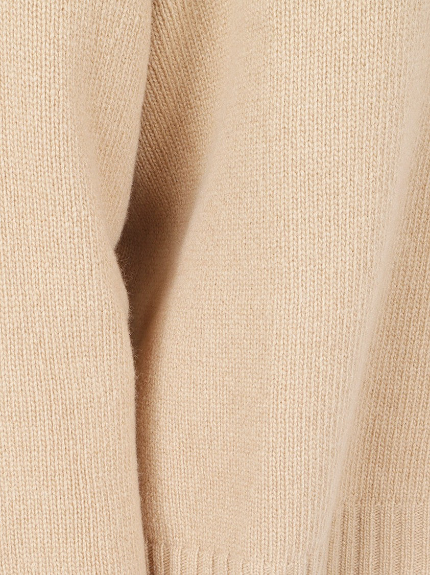 Max Mara Fine-Knit Virgin Wool Long-Sleeved Sweater With Boxy Silhouette
